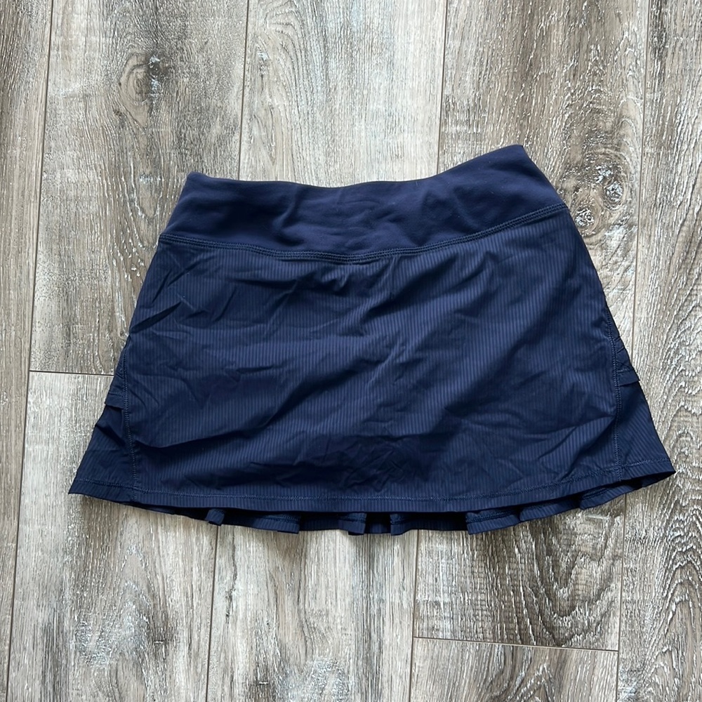 Iviva navy blue skort, size 14